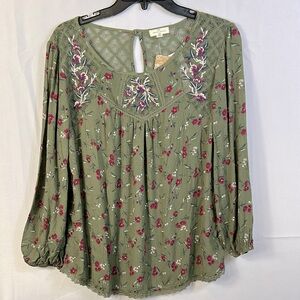 Mason & Belle Floral Embroidered Green Blouse Size Medium Lace Trim